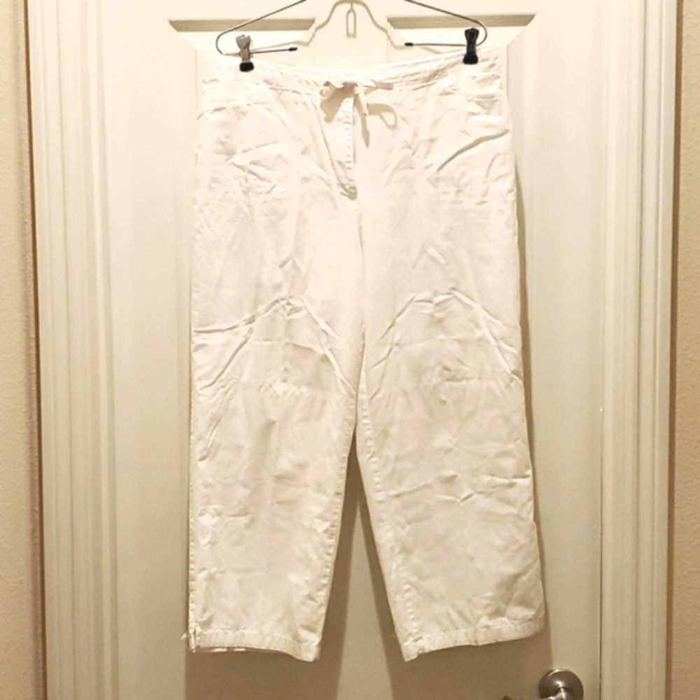 NY & Company Cotton Capris